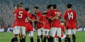 عاجل.. وسط دعوات الجماهير.. منتخب مصر يغادر اليوم إلى كاب فيردى