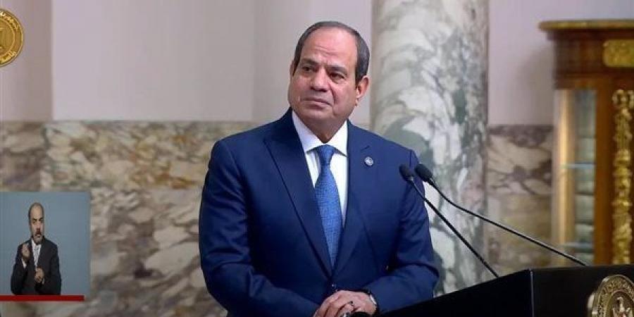 مصطفى بكري: الرئيس السيسي يواجه الشائعات بحكمة ويواصل بناء مصر الحديثة