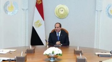 الرئيس السيسي يجتمع برئيس الوزراء ومحافظ البنك المركزي – الجريدة